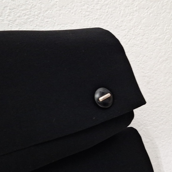 Tahari Vintage Quiet Luxury Black Classic Padded Shoulder Tailored Blazer Sz. 12 - Picture 7 of 11